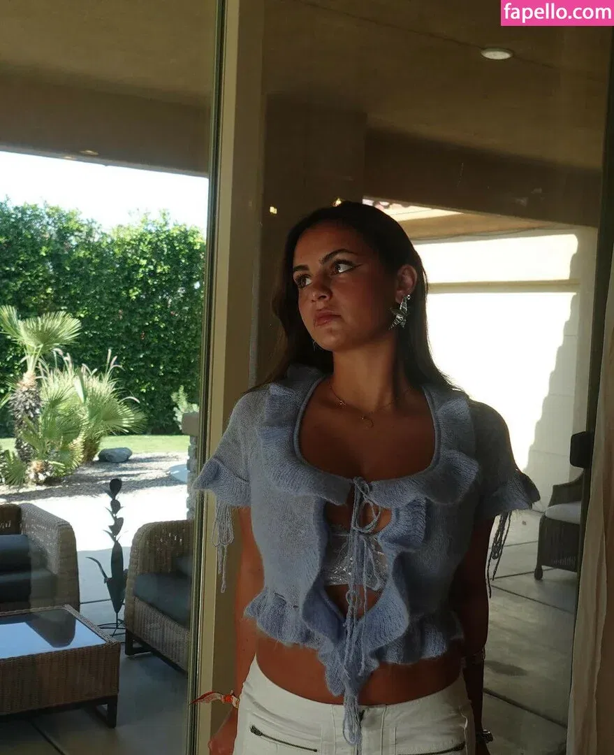 Sarabella Harris Onlyfans Photo Gallery 