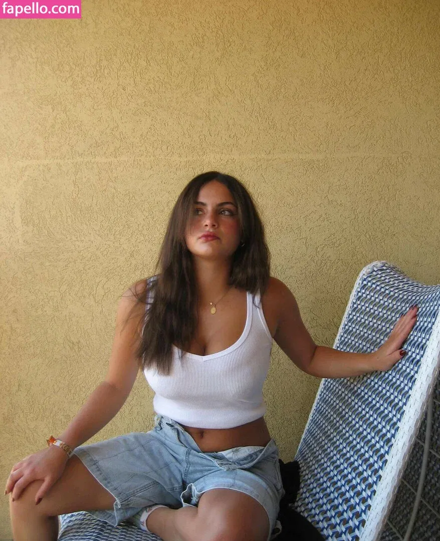 Sarabella Harris Onlyfans Photo Gallery 