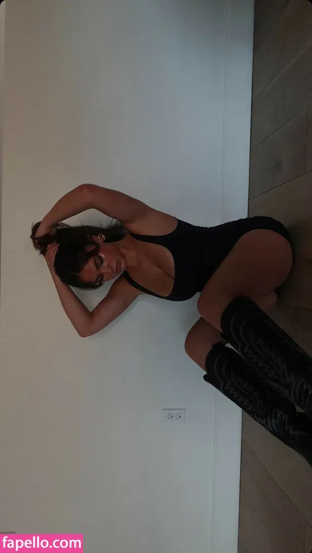 Sarabella Harris Onlyfans Photo Gallery 