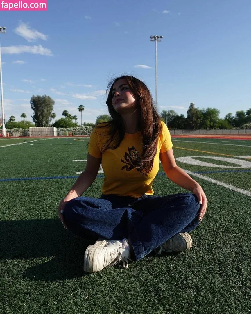 Sarabella Harris Onlyfans Photo Gallery 