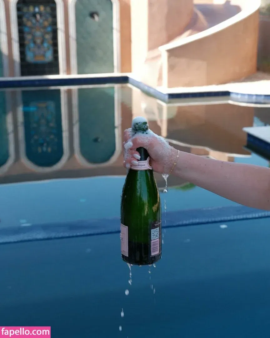 Sarabella Harris Onlyfans Photo Gallery 