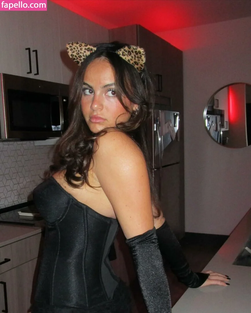 Sarabella Harris Onlyfans Photo Gallery 