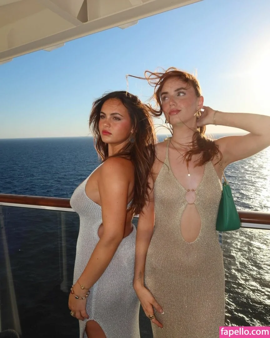 Sarabella Harris Onlyfans Photo Gallery 