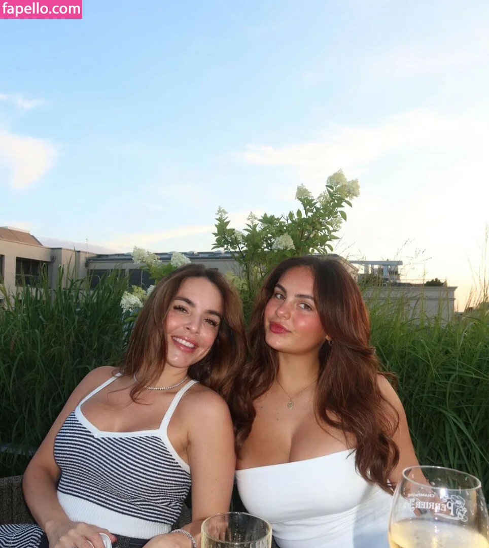 Sarabella Harris Onlyfans Photo Gallery 