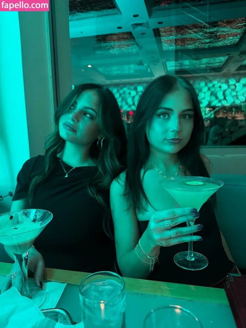 Sarabella Harris Onlyfans Photo Gallery 