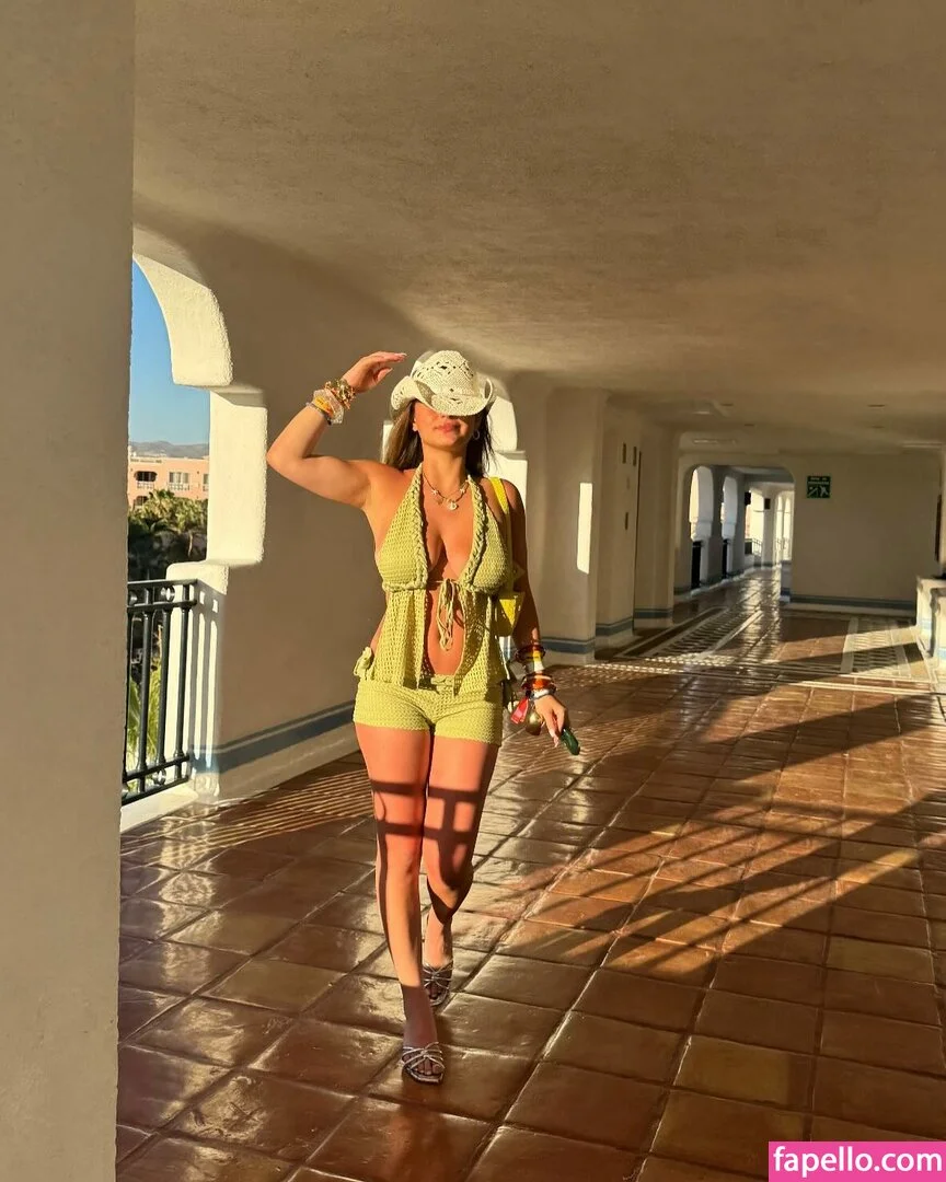 Sarabella Harris Onlyfans Photo Gallery 