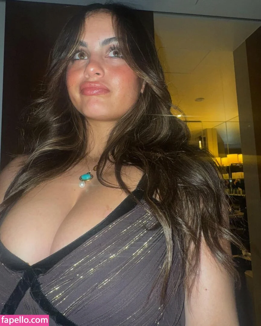 Sarabella Harris Onlyfans Photo Gallery 