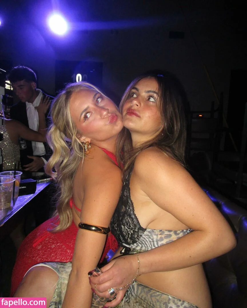 Sarabella Harris Onlyfans Photo Gallery 