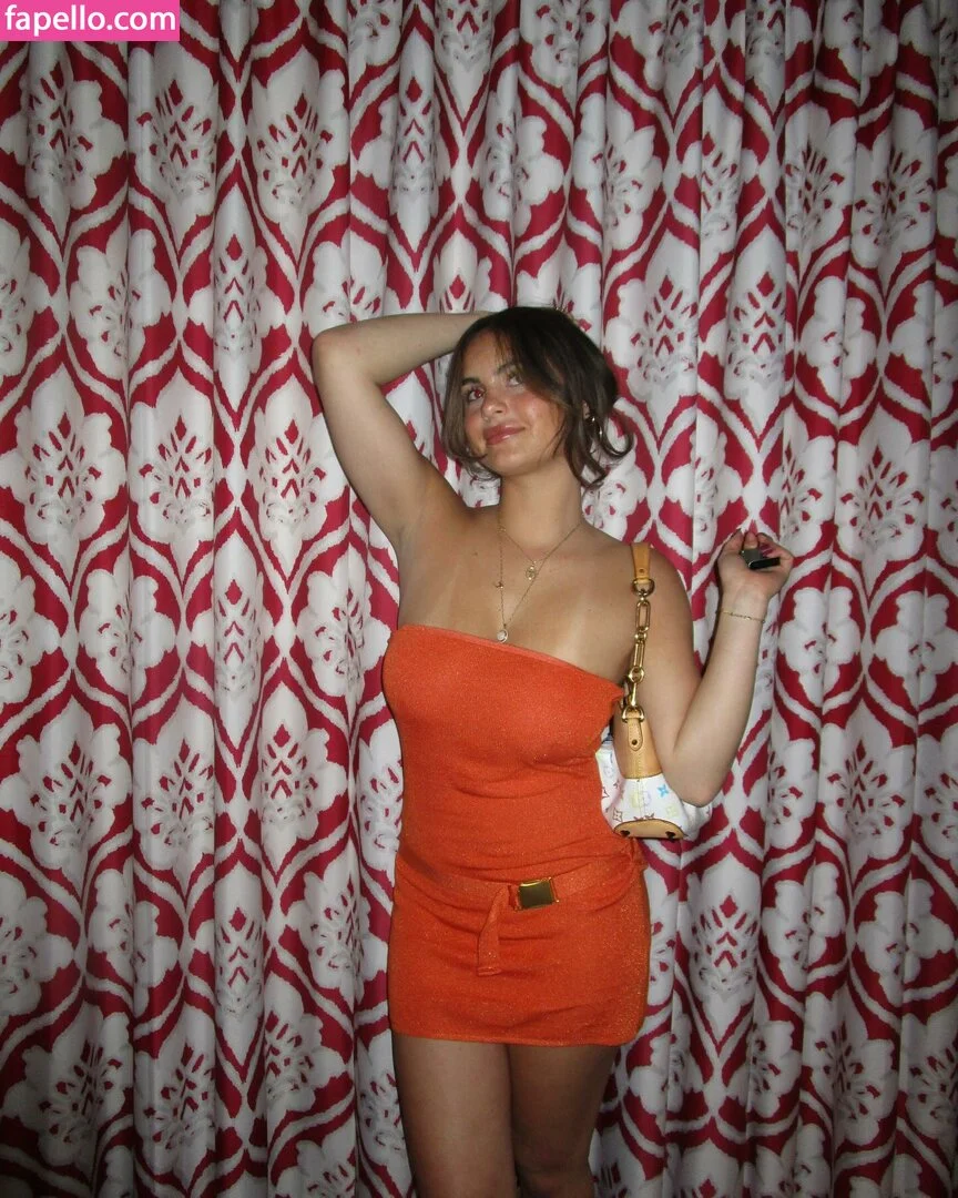 Sarabella Harris Onlyfans Photo Gallery 