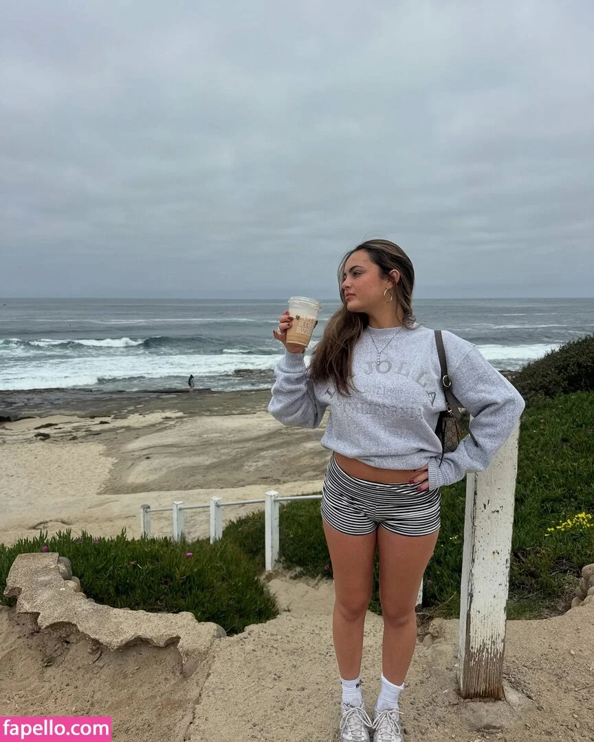 Sarabella Harris Onlyfans Photo Gallery 