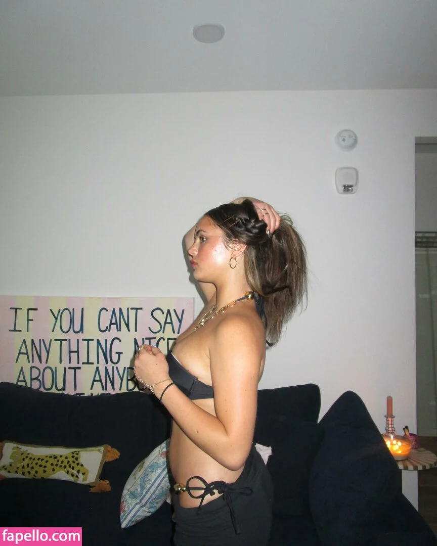 Sarabella Harris Onlyfans Photo Gallery 