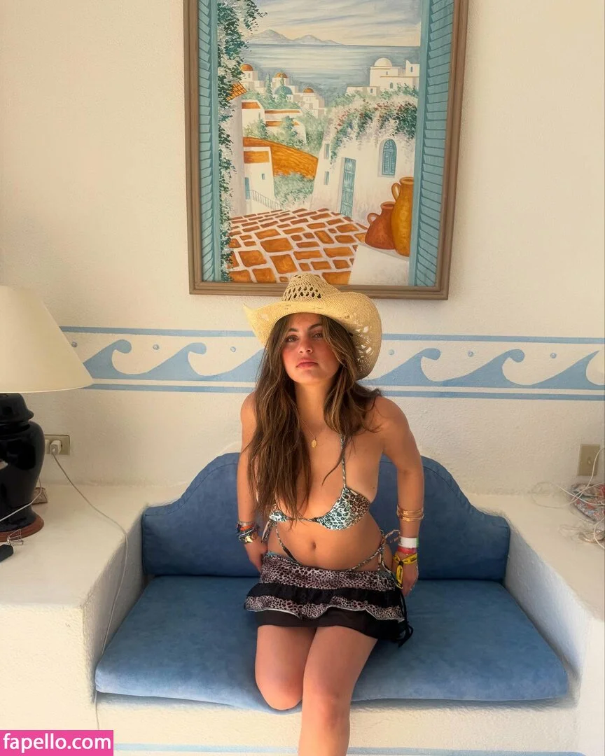 Sarabella Harris Onlyfans Photo Gallery 