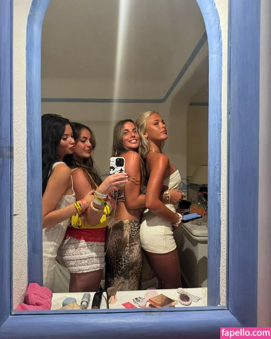 Sarabella Harris Onlyfans Photo Gallery 