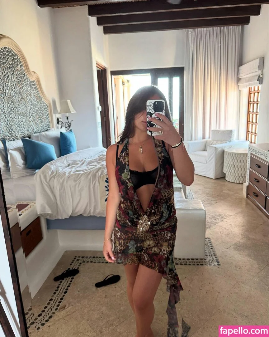 Sarabella Harris Onlyfans Photo Gallery 