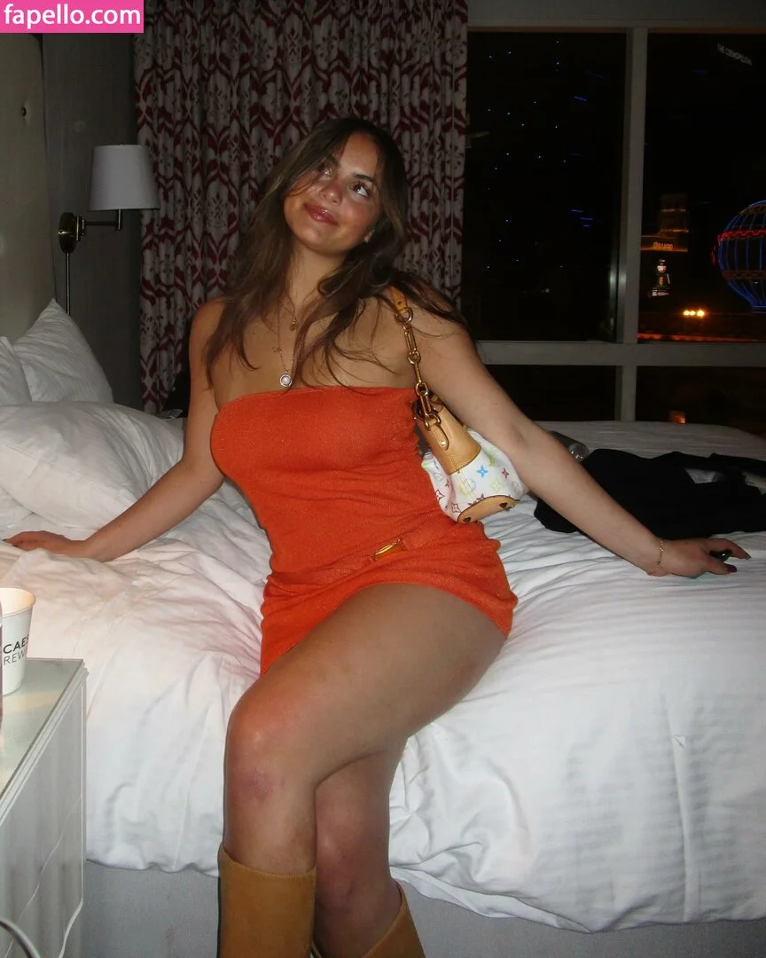 Sarabella Harris Onlyfans Photo Gallery 