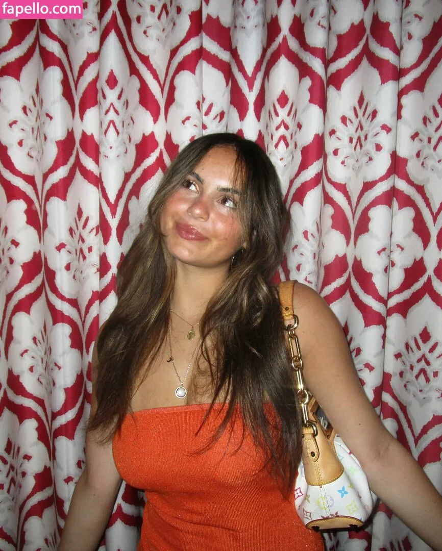 Sarabella Harris Onlyfans Photo Gallery 