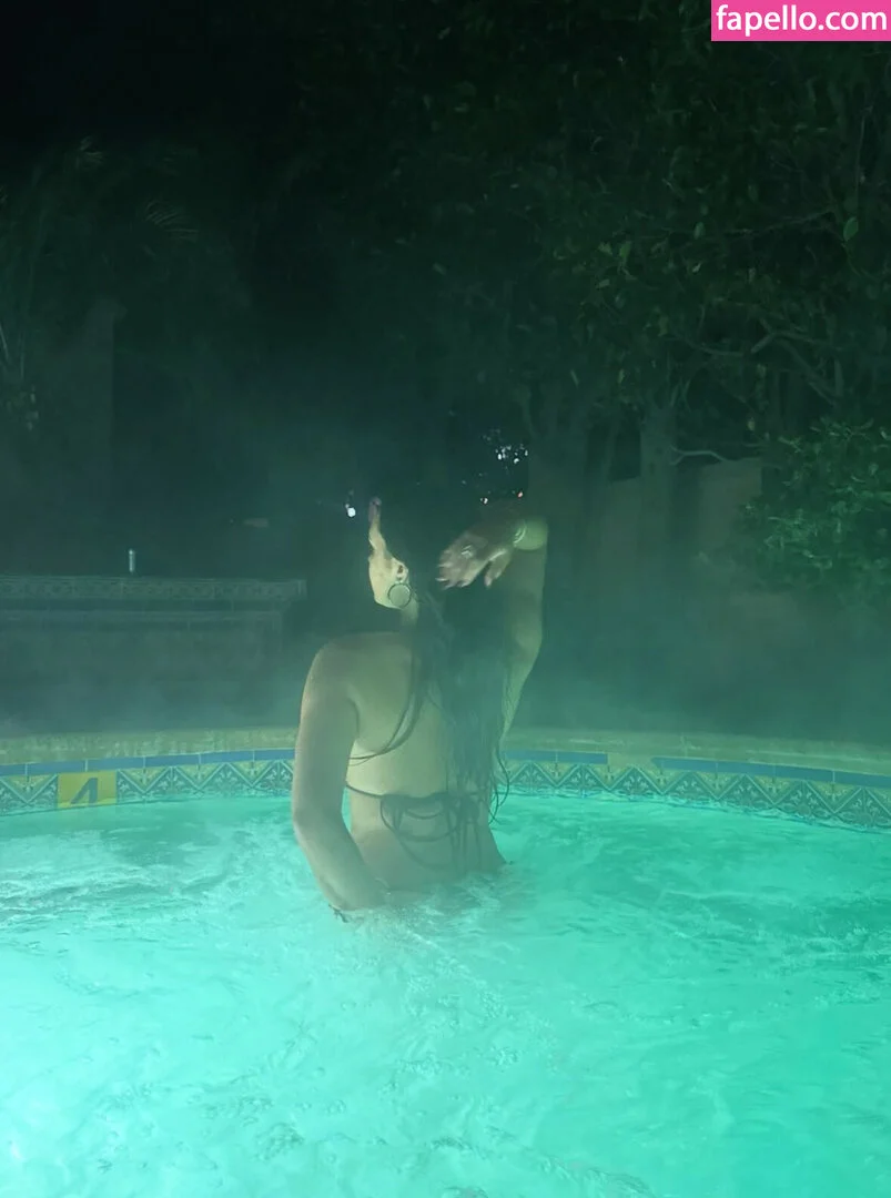 Sarabella Harris Onlyfans Photo Gallery 