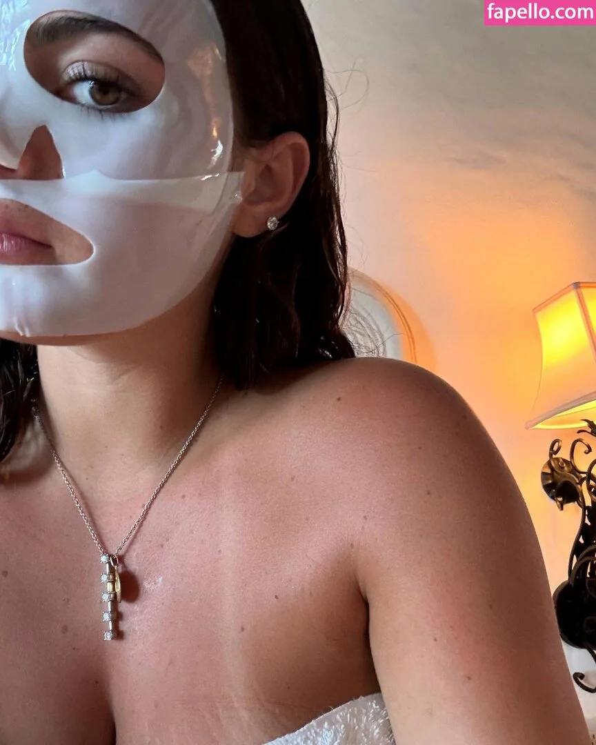 Sarabella Harris Onlyfans Photo Gallery 