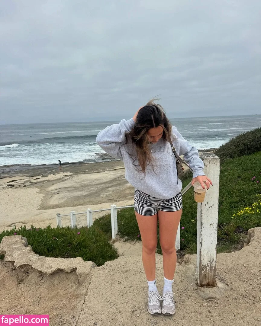 Sarabella Harris Onlyfans Photo Gallery 