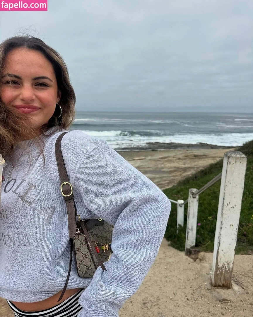 Sarabella Harris Onlyfans Photo Gallery 