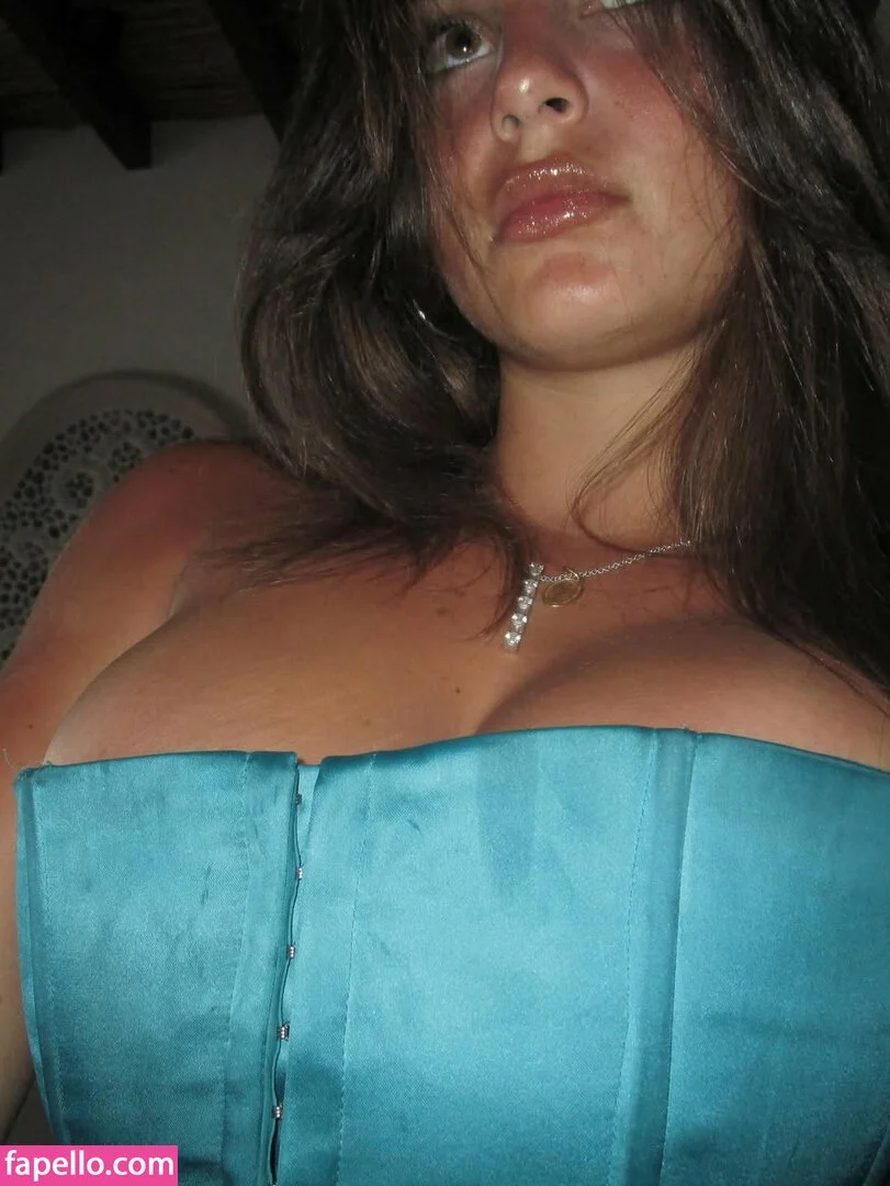 Sarabella Harris Onlyfans Photo Gallery 