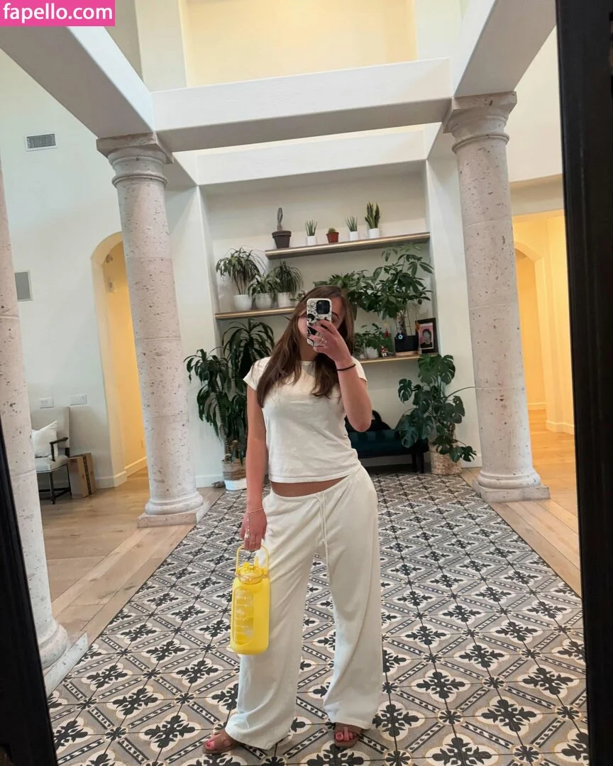 Sarabella Harris Onlyfans Photo Gallery 