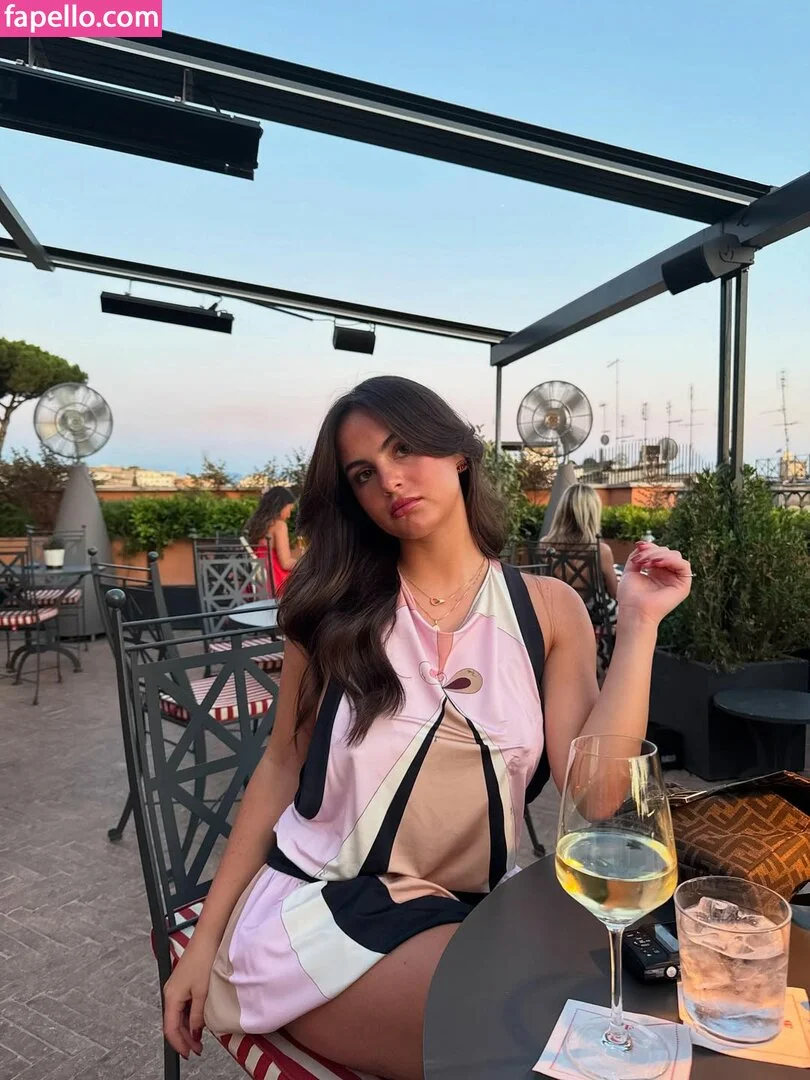 Sarabella Harris Onlyfans Photo Gallery 