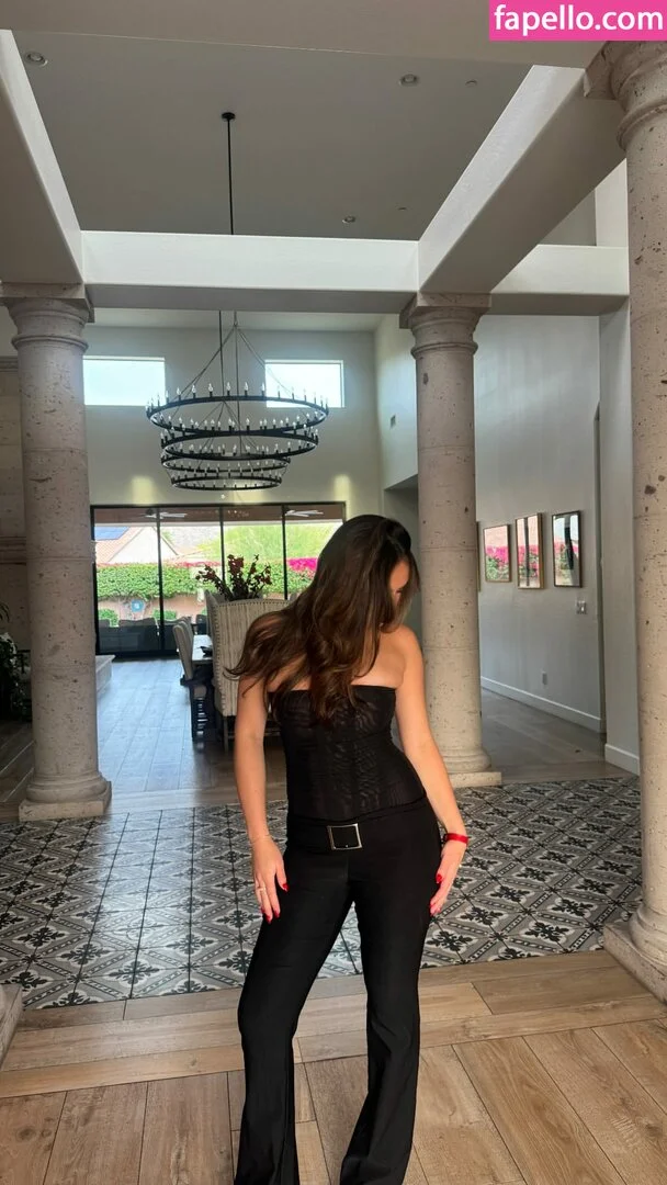 Sarabella Harris Onlyfans Photo Gallery 