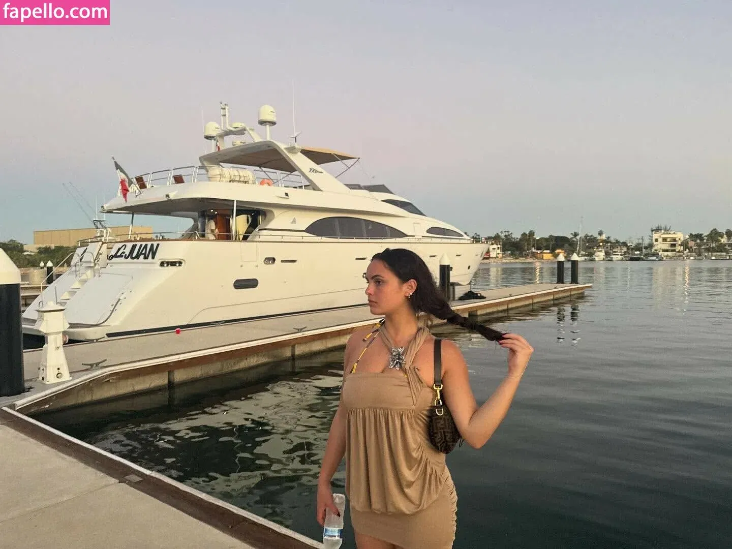 Sarabella Harris Onlyfans Photo Gallery 