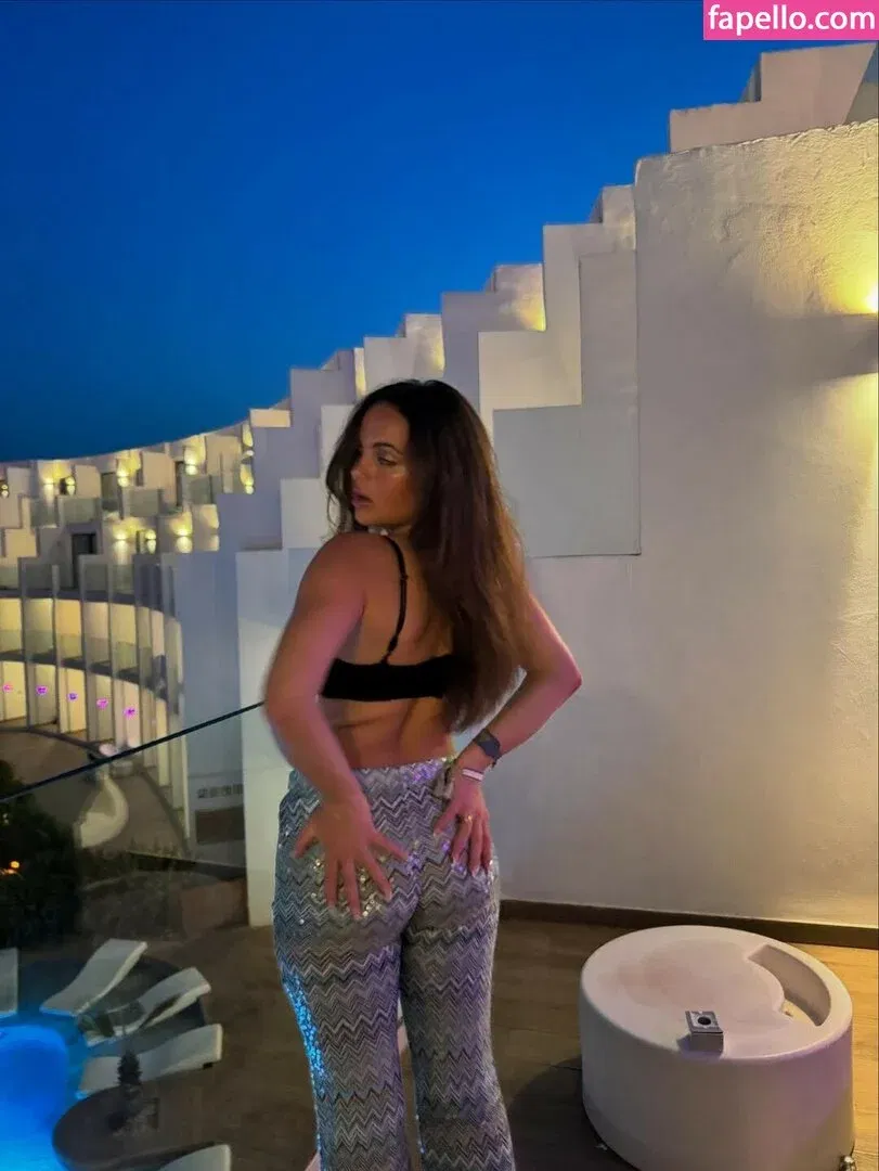 Sarabella Harris Onlyfans Photo Gallery 