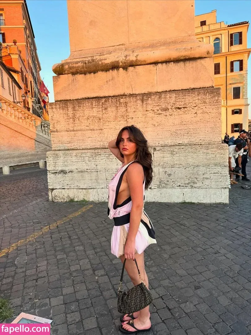 Sarabella Harris Onlyfans Photo Gallery 