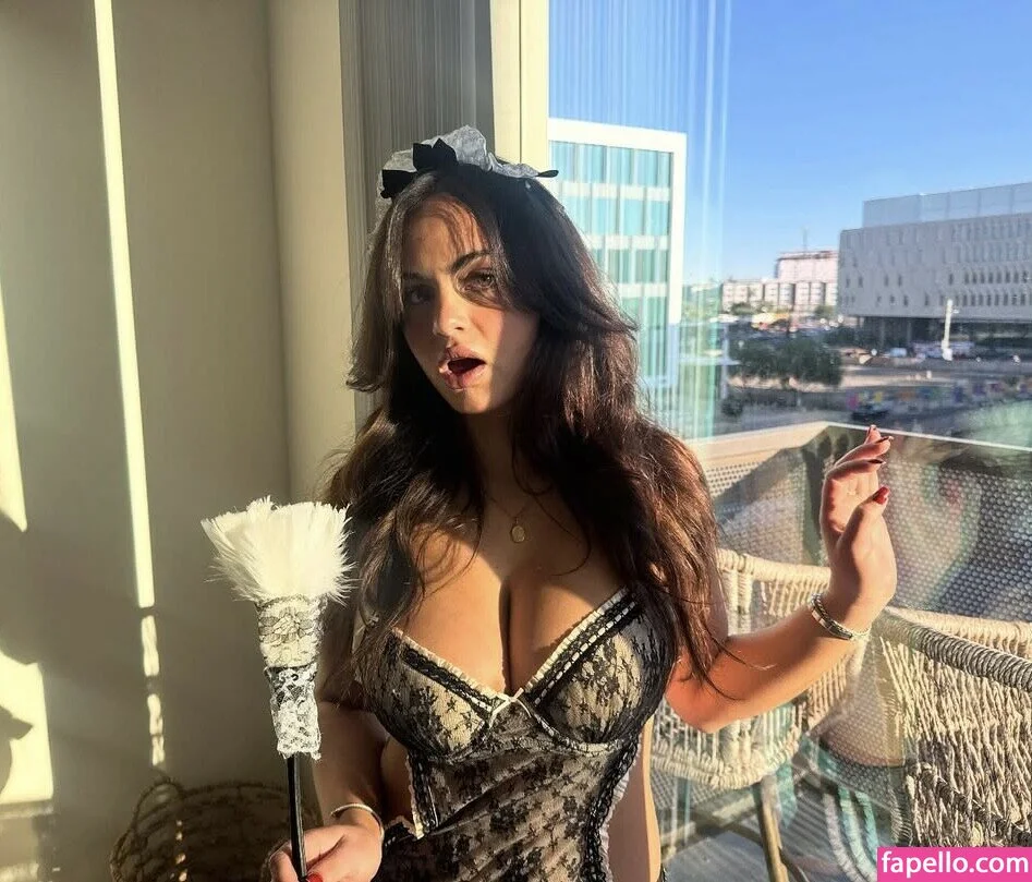 Sarabella Harris Onlyfans Photo Gallery 