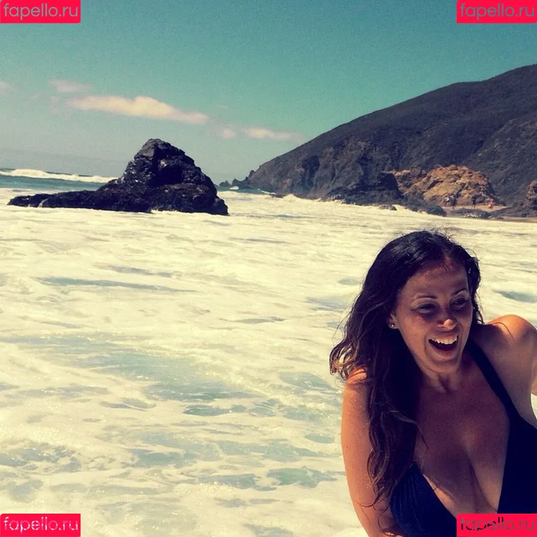 Serena Roberti Onlyfans Photo Gallery 