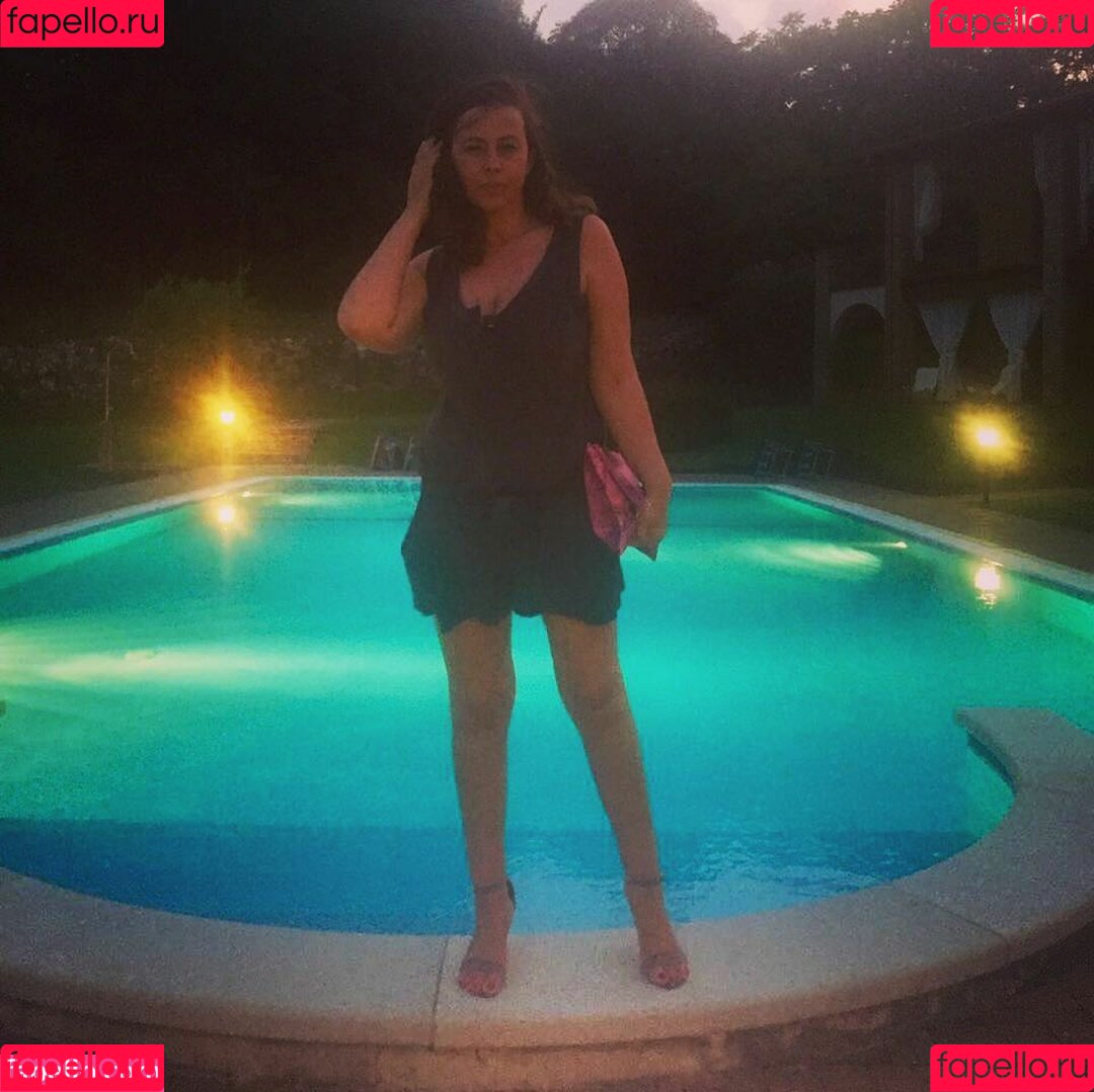 Serena Roberti Onlyfans Photo Gallery 