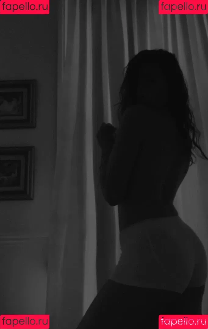 Leyla Sitki Onlyfans Photo Gallery 