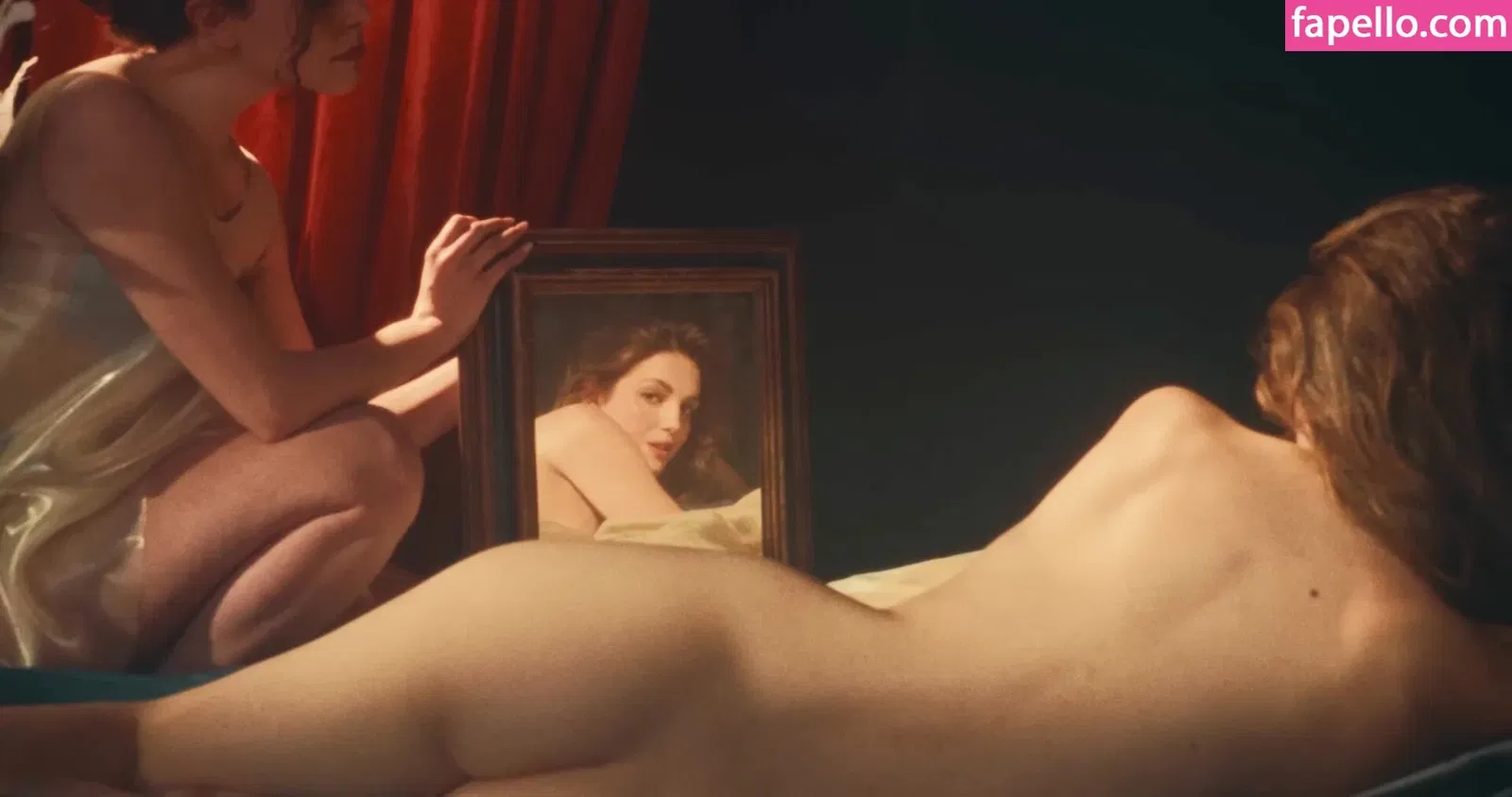 Ella Hunt Onlyfans Photo Gallery 