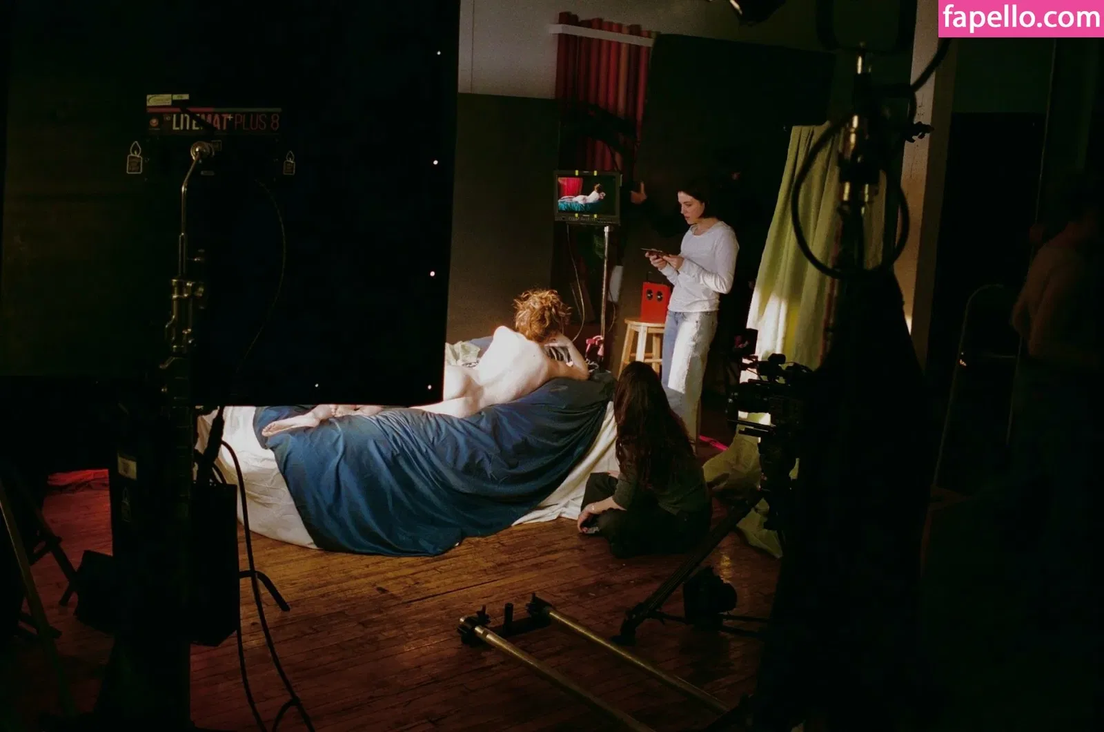 Ella Hunt Onlyfans Photo Gallery 