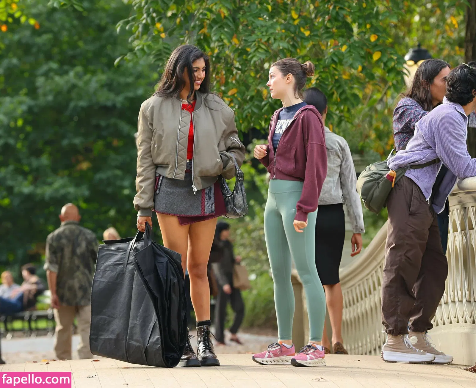 Ella Hunt Onlyfans Photo Gallery 