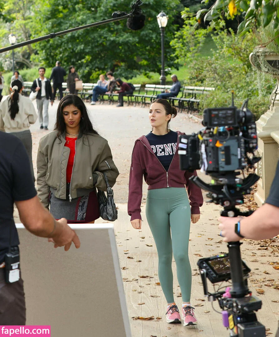 Ella Hunt Onlyfans Photo Gallery 