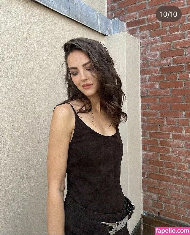 Ella Hunt Onlyfans Photo Gallery 