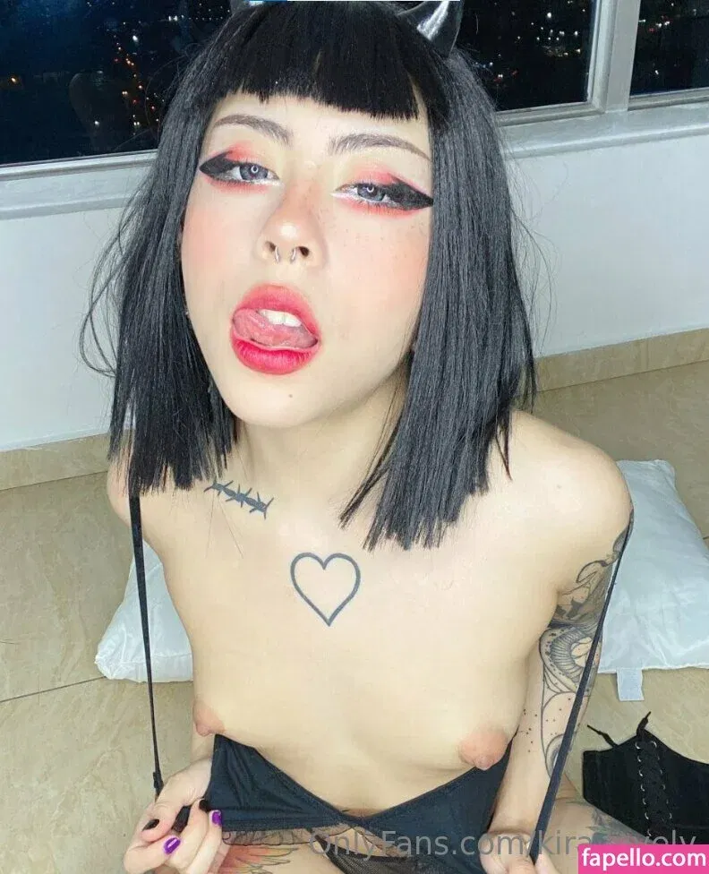 kira.lovely Onlyfans Photo Gallery 