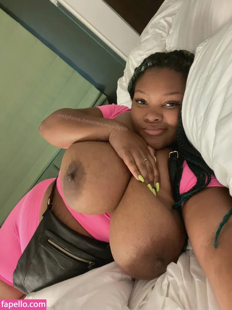 MsMoodyBB Onlyfans Photo Gallery 