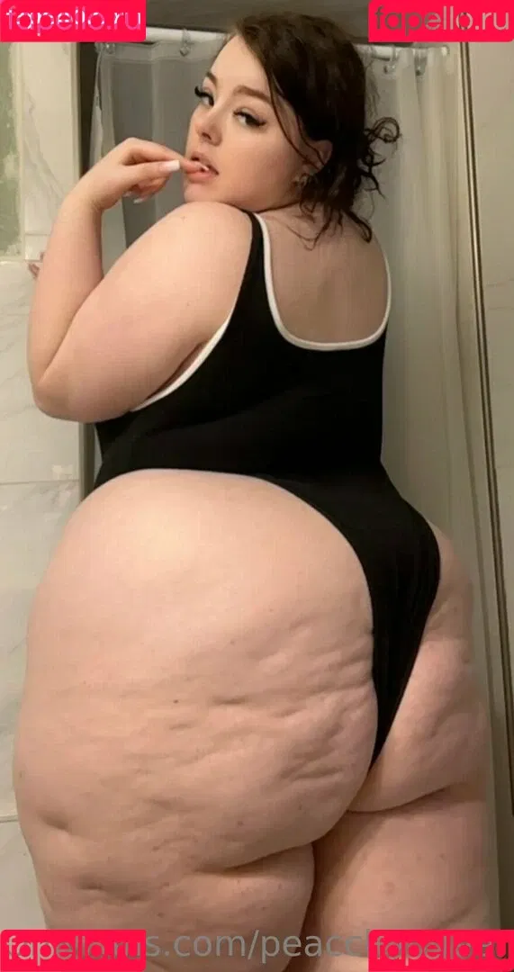 peacchyqueenn Onlyfans Photo Gallery 