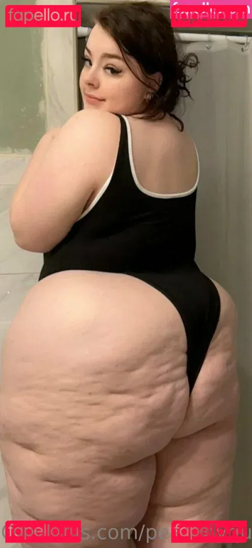 peacchyqueenn Onlyfans Photo Gallery 