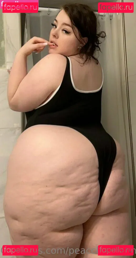 peacchyqueenn Onlyfans Photo Gallery 