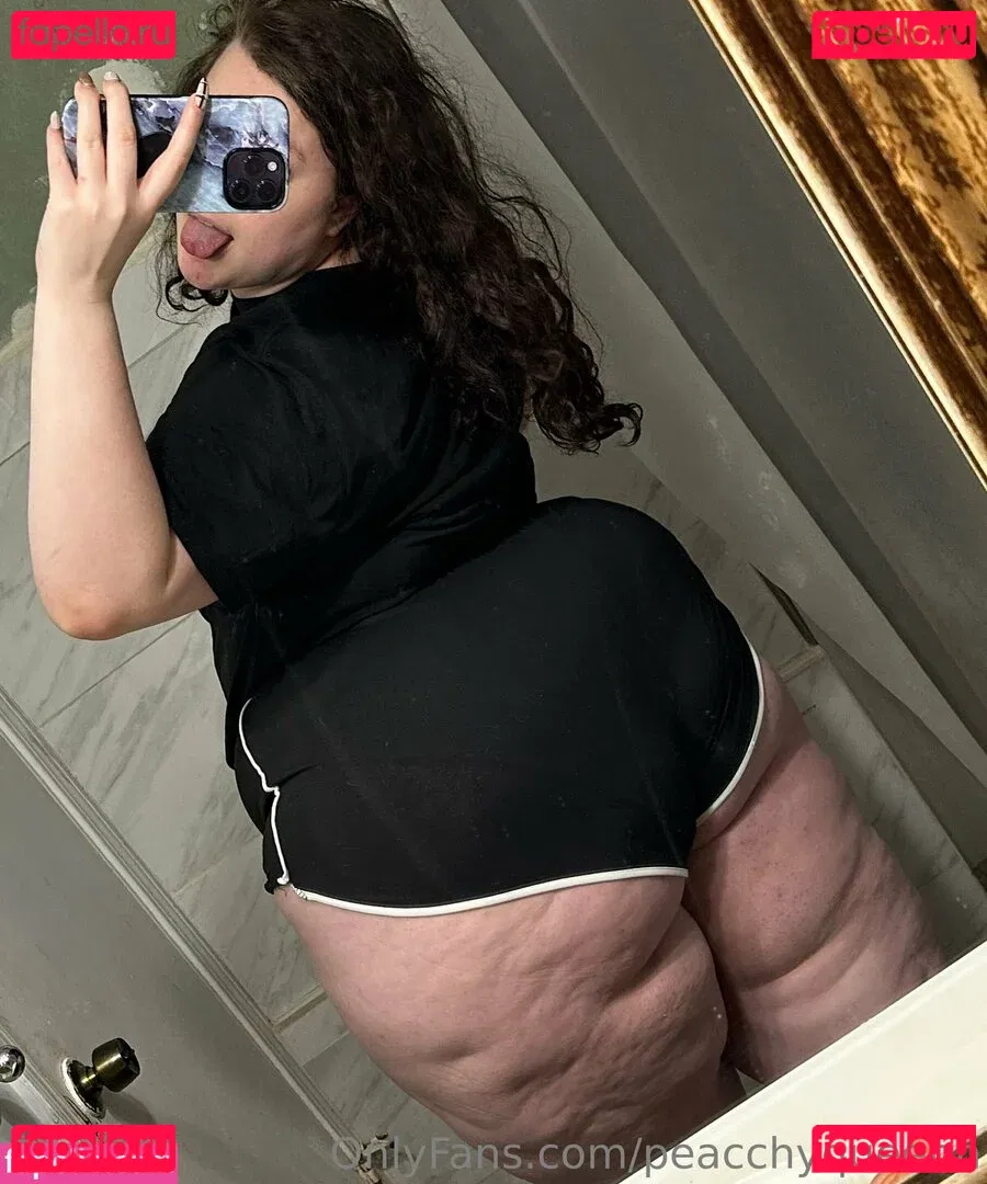 peacchyqueenn Onlyfans Photo Gallery 