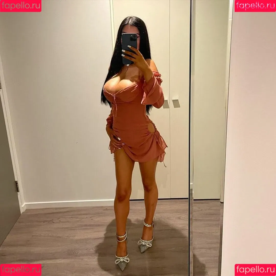 Melissa Stefoulis Onlyfans Photo Gallery 