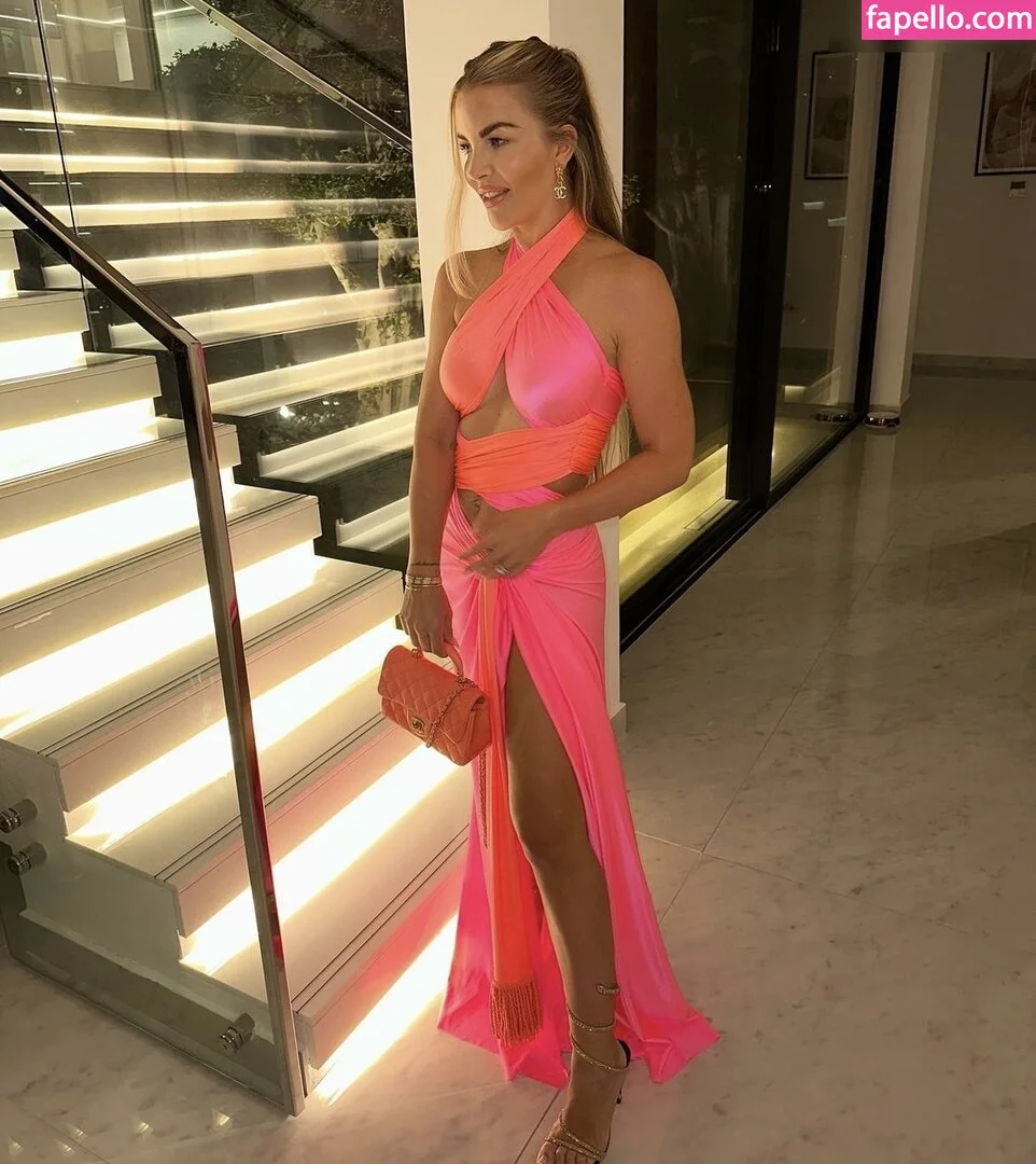 Ina Aogo Onlyfans Photo Gallery 