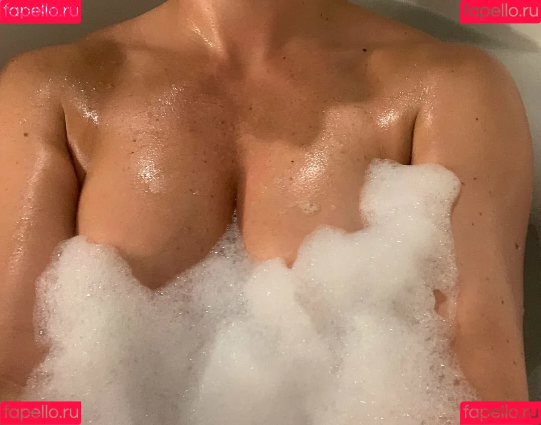 That_wife_Lee Onlyfans Photo Gallery 