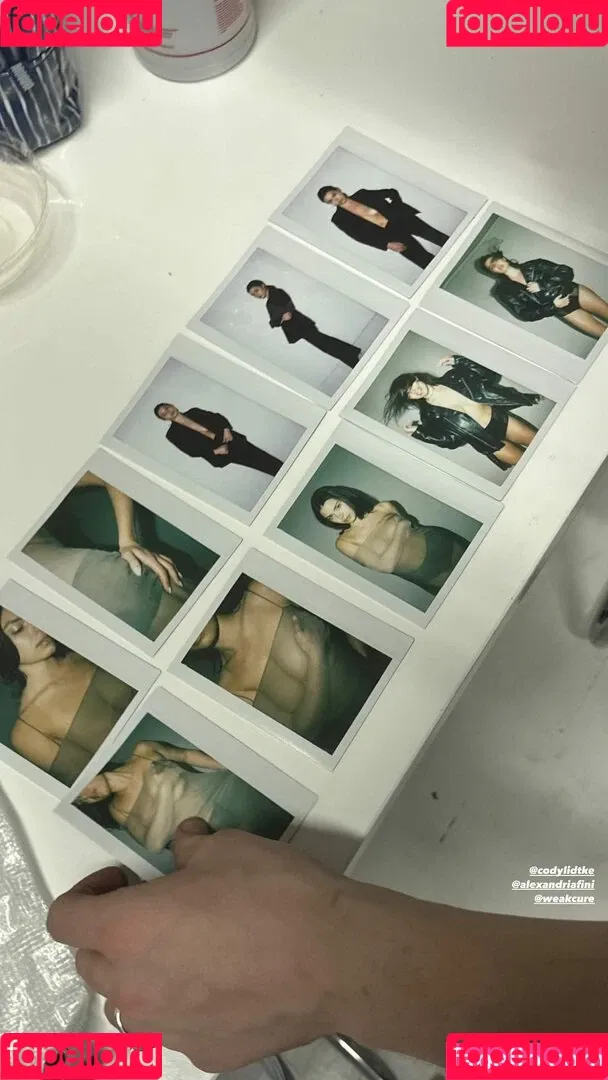 Lauren Searle Onlyfans Photo Gallery 